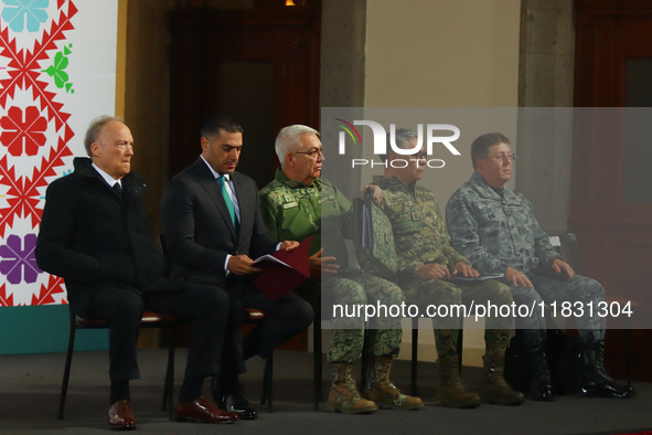 (L-R) Attorney General Alejandro Gertz Manero, Secretary of Security and Citizen Protection Omar Garcia Harfuch, Minister of National Defens...