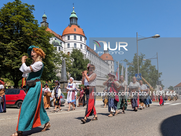 In Neuburg an der Donau, Germany, on July 9, 2023, the city hosts a grand historical parade as part of its annual castle festival. Around 2,...