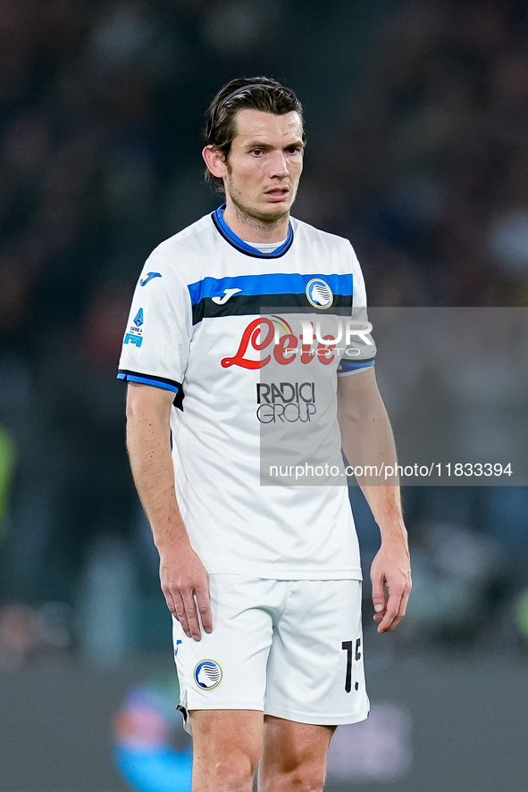 Marten de Roon of Atalanta BC during the Serie A Enilive match between AS Roma and Atalanta BC at Stadio Olimpico on December 02, 2024 in Ro...