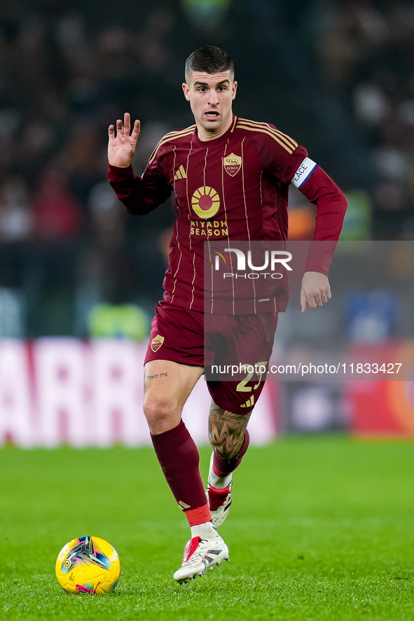 Gianluca Mancini of AS Roma during the Serie A Enilive match between AS Roma and Atalanta BC at Stadio Olimpico on December 02, 2024 in Rome...