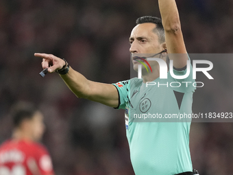 Referee Jose Maria Sanchez Martinez during the La Liga match between Athletic Club and Real Madrid CF at Estadio de San Mames on December 3,...