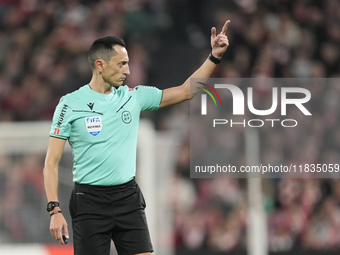 Referee Jose Maria Sanchez Martinez during the La Liga match between Athletic Club and Real Madrid CF at Estadio de San Mames on December 3,...