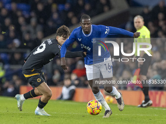 Abdoulaye Doucoure #16 of Everton F.C. goes past the opponent during the Premier League match between Everton and Wolverhampton Wanderers at...