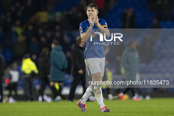 Dwight McNeil #7 of Everton F.C. applauds at full time during the Premier League match between Everton and Wolverhampton Wanderers at Goodis...