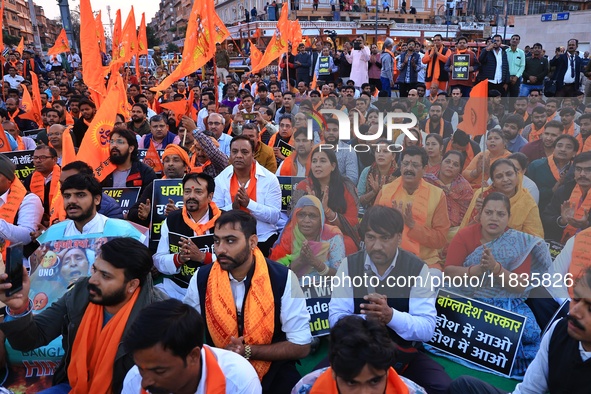 Members of the 'Sarv Hindu Samaj' protest against the arrest of Hindu monk Chinmoy Krishna Das in Bangladesh and the alleged atrocities on H...