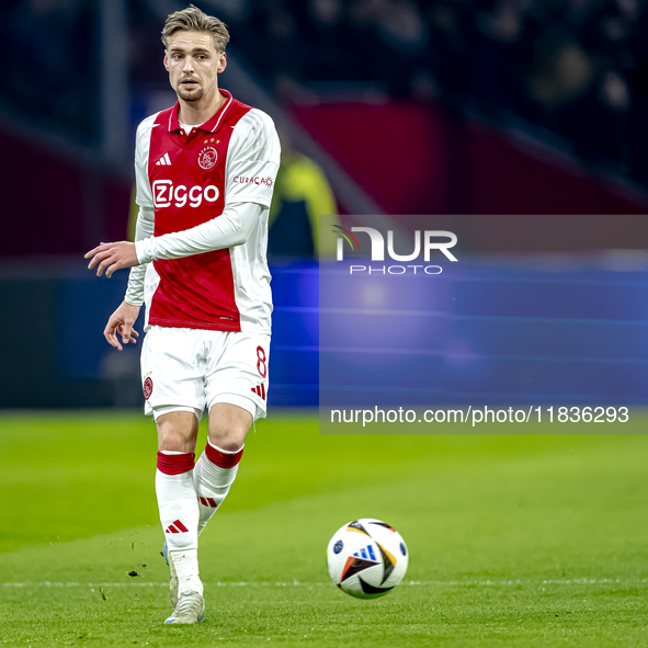 AFC Ajax Amsterdam midfielder Kenneth Taylor plays during the match between Ajax and Utrecht at the Johan Cruijff ArenA for the Dutch Erediv...