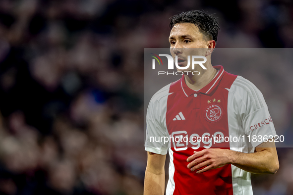 AFC Ajax Amsterdam forward Steven Berghuis participates in the match between Ajax and Utrecht at the Johan Cruijff ArenA for the Dutch Eredi...