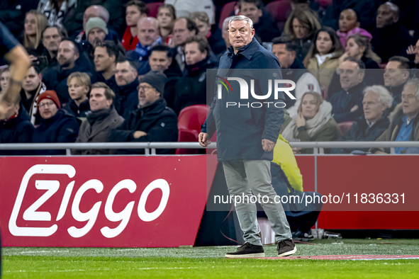 FC Utrecht trainer Ron Jans is present during the match between Ajax and Utrecht at the Johan Cruijff ArenA for the Dutch Eredivisie season...