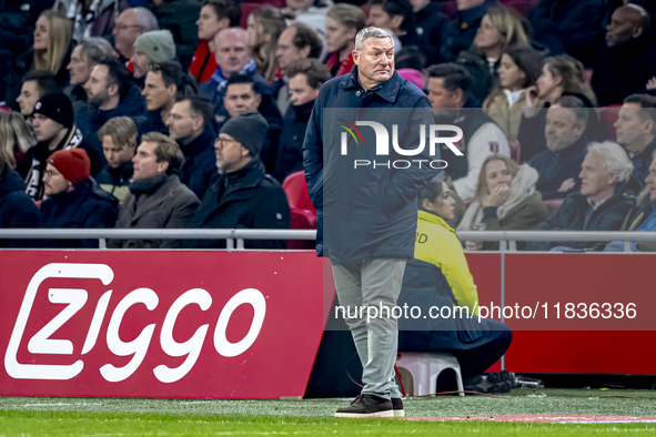 FC Utrecht trainer Ron Jans is present during the match between Ajax and Utrecht at the Johan Cruijff ArenA for the Dutch Eredivisie season...