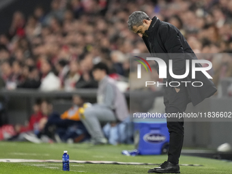 Ernesto Valverde head coach of Athletic Club during the La Liga match between Athletic Club and Real Madrid CF at Estadio de San Mames on De...