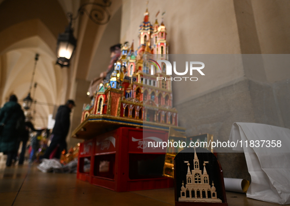 KRAKOW, POLAND - DECEMBER 05:
Contestants present their handcrafted Nativity Scene at Krakow's Main Square during the 82nd Nativity Scene Co...