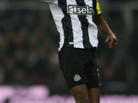 Newcastle United's Alexander Isak participates in the Premier League match between Newcastle United and Liverpool at St. James's Park in New...