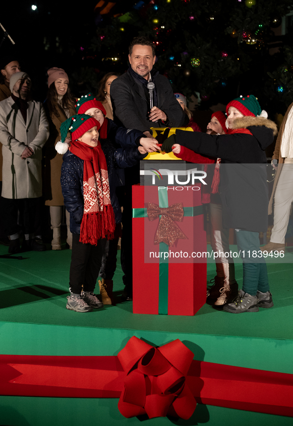 Rafal Trzaskowski mayor of Warsaw starts Christmas iluminations In Warsaw, Poland on December 05, 2024. 