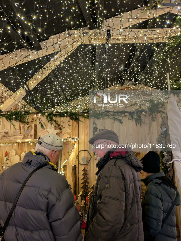 The historic center of Abensberg, Bavaria, Germany, on December 5, 2024, becomes a festive destination during the Christmas season. The trad...