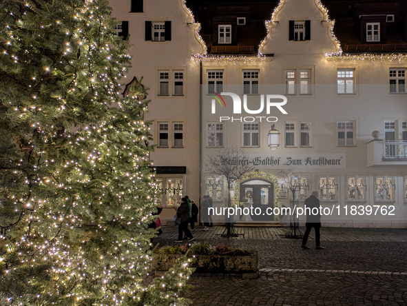 The historic center of Abensberg, Bavaria, Germany, on December 5, 2024, becomes a festive destination during the Christmas season. The trad...