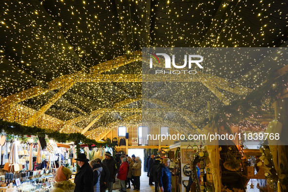 The historic center of Abensberg, Bavaria, Germany, on December 5, 2024, becomes a festive destination during the Christmas season. The trad...