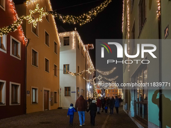 The historic center of Abensberg, Bavaria, Germany, on December 5, 2024, becomes a festive destination during the Christmas season. The trad...