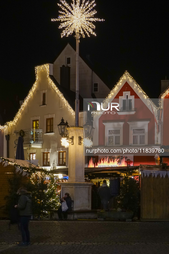 The historic center of Abensberg, Bavaria, Germany, on December 5, 2024, becomes a festive destination during the Christmas season. The trad...