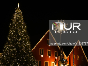 The historic center of Abensberg, Bavaria, Germany, on December 5, 2024, becomes a festive destination during the Christmas season. The trad...