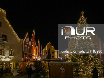 The historic center of Abensberg, Bavaria, Germany, on December 5, 2024, becomes a festive destination during the Christmas season. The trad...