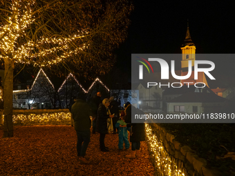 The historic center of Abensberg, Bavaria, Germany, on December 5, 2024, becomes a festive destination during the Christmas season. The trad...