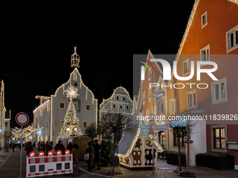 The historic center of Abensberg, Bavaria, Germany, on December 5, 2024, becomes a festive destination during the Christmas season. The trad...