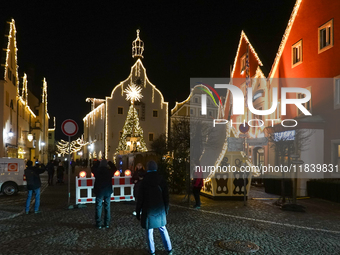 The historic center of Abensberg, Bavaria, Germany, on December 5, 2024, becomes a festive destination during the Christmas season. The trad...