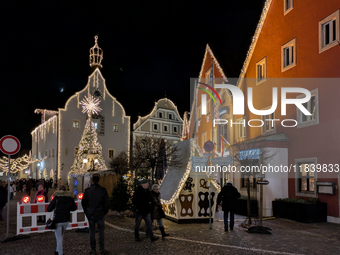 The historic center of Abensberg, Bavaria, Germany, on December 5, 2024, becomes a festive destination during the Christmas season. The trad...