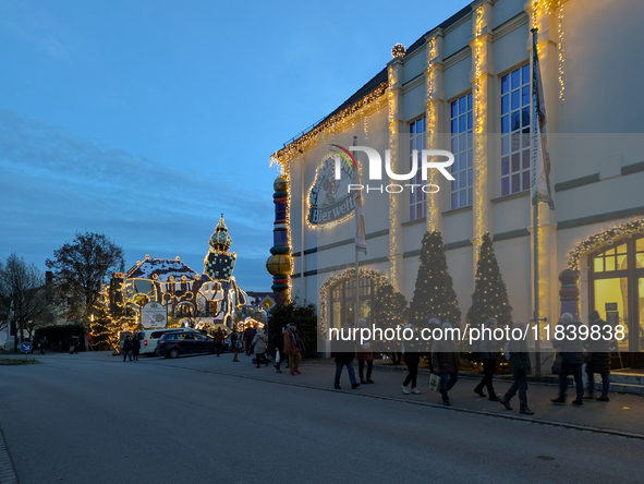 The historic center of Abensberg, Bavaria, Germany, on December 5, 2024, becomes a festive destination during the Christmas season. The trad...