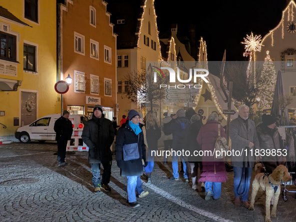 The historic center of Abensberg, Bavaria, Germany, on December 5, 2024, becomes a festive destination during the Christmas season. The trad...