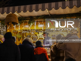 The historic center of Abensberg, Bavaria, Germany, on December 5, 2024, becomes a festive destination during the Christmas season. The trad...