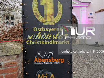 The historic center of Abensberg, Bavaria, Germany, on December 5, 2024, becomes a festive destination during the Christmas season. The trad...