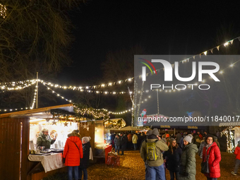 The historic center of Abensberg, Bavaria, Germany, on December 5, 2024, becomes a festive destination during the Christmas season. The trad...