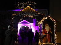 The historic center of Abensberg, Bavaria, Germany, on December 5, 2024, becomes a festive destination during the Christmas season. The trad...