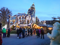 The Christmas Market at KunstHaus Abensberg, Arthouse Abensberg, in the historic center of Abensberg, Bavaria, Germany, on December 5, 2024,...