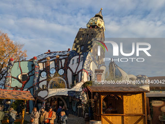 The Christmas Market at KunstHaus Abensberg, Arthouse Abensberg, in the historic center of Abensberg, Bavaria, Germany, on December 5, 2024,...