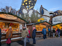 The Christmas Market at KunstHaus Abensberg, Arthouse Abensberg, in the historic center of Abensberg, Bavaria, Germany, on December 5, 2024,...