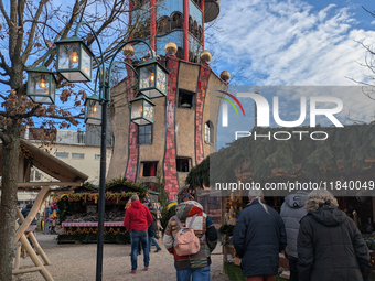 The historic center of Abensberg, Bavaria, Germany, on December 5, 2024, becomes a festive destination during the Christmas season. The trad...