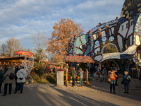 The Christmas Market at KunstHaus Abensberg, Arthouse Abensberg, in the historic center of Abensberg, Bavaria, Germany, on December 5, 2024,...