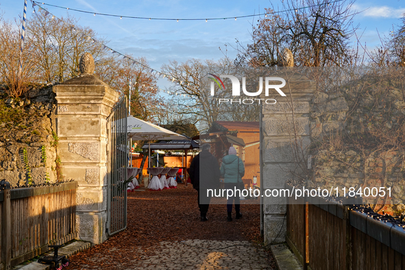 The historic center of Abensberg, Bavaria, Germany, on December 5, 2024, becomes a festive destination during the Christmas season. The trad...