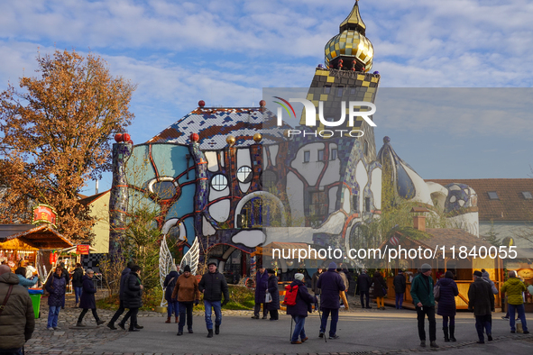 The Christmas Market at KunstHaus Abensberg, Arthouse Abensberg, in the historic center of Abensberg, Bavaria, Germany, on December 5, 2024,...