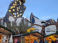 The Christmas Market at KunstHaus Abensberg, Arthouse Abensberg, in the historic center of Abensberg, Bavaria, Germany, on December 5, 2024,...