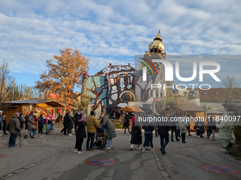 The Christmas Market at KunstHaus Abensberg, Arthouse Abensberg, in the historic center of Abensberg, Bavaria, Germany, on December 5, 2024,...