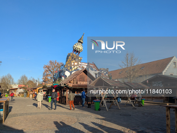 The Christmas Market at KunstHaus Abensberg, Arthouse Abensberg, in the historic center of Abensberg, Bavaria, Germany, on December 5, 2024,...