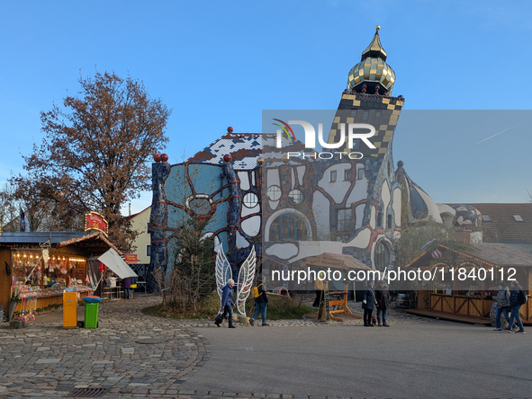 The Christmas Market at KunstHaus Abensberg, Arthouse Abensberg, in the historic center of Abensberg, Bavaria, Germany, on December 5, 2024,...