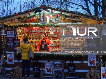 The historic center of Abensberg, Bavaria, Germany, on December 5, 2024, becomes a festive destination during the Christmas season. The trad...