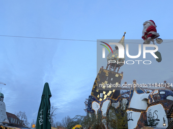 The Christmas Market at KunstHaus Abensberg, Arthouse Abensberg, in the historic center of Abensberg, Bavaria, Germany, on December 5, 2024,...