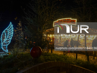 The historic center of Abensberg, Bavaria, Germany, on December 5, 2024, becomes a festive destination during the Christmas season. The trad...