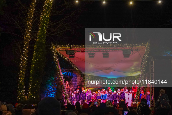 The historic center of Abensberg, Bavaria, Germany, on December 5, 2024, becomes a festive destination during the Christmas season. The trad...