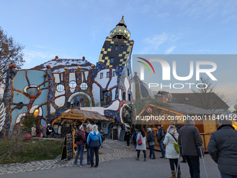 The Christmas Market at KunstHaus Abensberg, Arthouse Abensberg, in the historic center of Abensberg, Bavaria, Germany, on December 5, 2024,...